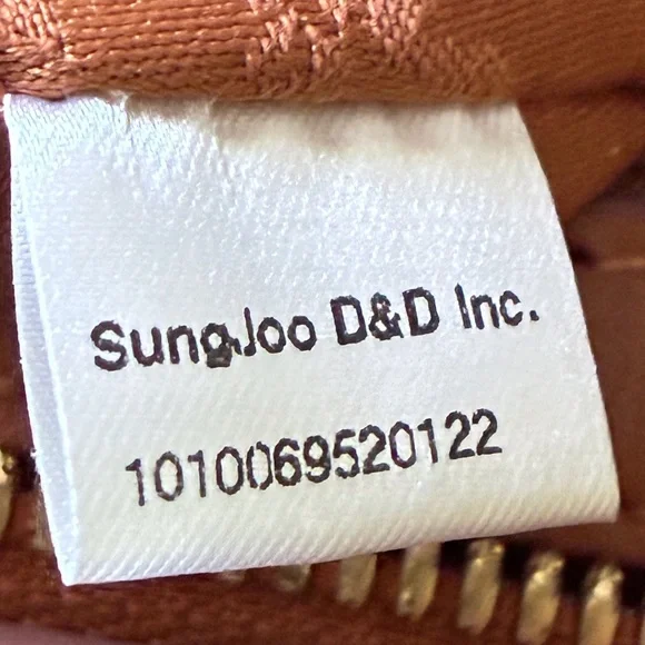 🐣 WAS $415 MCM Visetos Monogram Cognac Barrel Bag - Picture 13 of 13